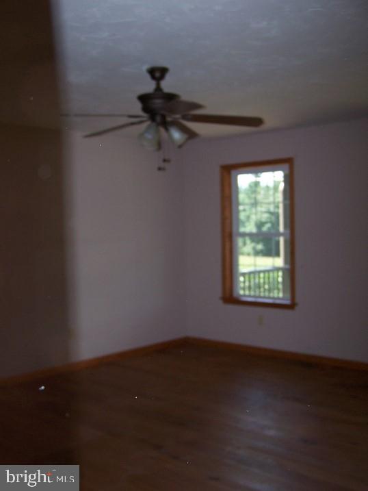 1147 Lake Road Spring Grove, PA 17362 - Photo 11 of 18 Gallery Image 11