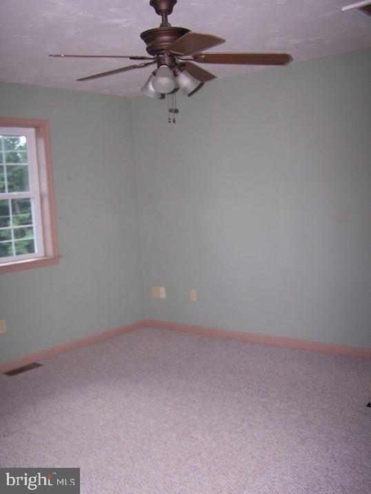 1147 Lake Road Spring Grove, PA 17362 - Photo 15 of 18 Gallery Image 15