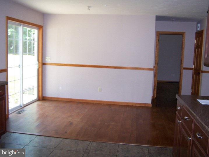 1147 Lake Road Spring Grove, PA 17362 - Photo 8 of 18 Gallery Image 8