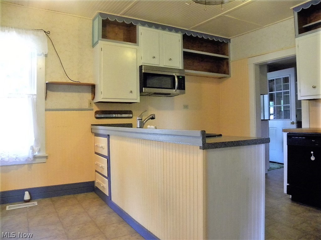 6831 Jefferson Road Ashtabula, OH 44004 - Photo 17 of 32 Gallery Image 17