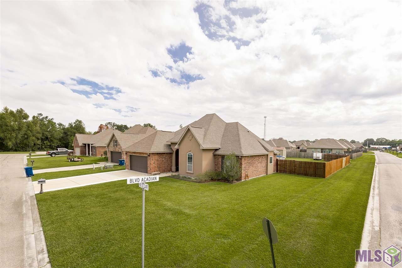7135 Rue St Claire Addis, LA 70710 - Photo 2 of 26 Gallery Image 2
