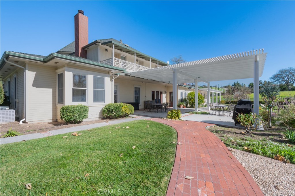 1655 Barley Grain Road Paso Robles, CA 93446 - Photo 40 of 50 The back of the home with plenty of room to entertain