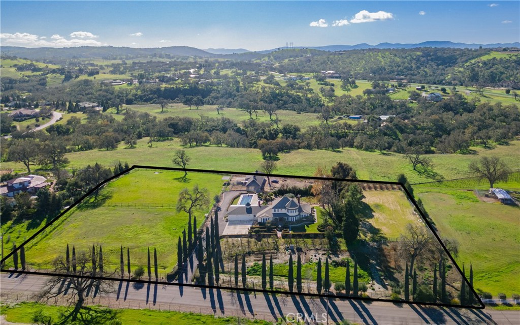 1655 Barley Grain Road Paso Robles, CA 93446 - Photo 54 of 62 Approximate property lines