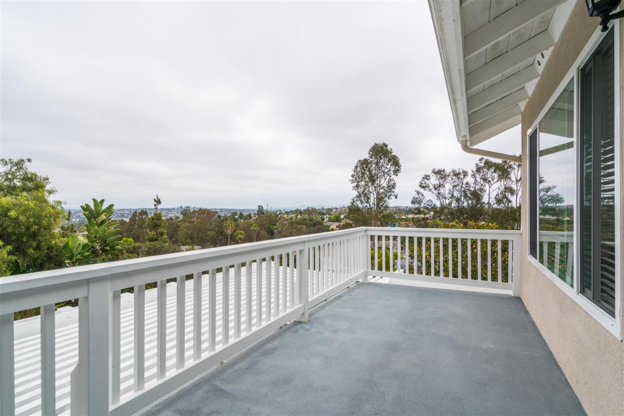 3530 Ridgecrest Drive Carlsbad, CA 92008 - Photo 22 of 25 Gallery Image 22