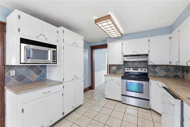 $350,000 | 804 East 10th Street, Ottawa, KS 66067