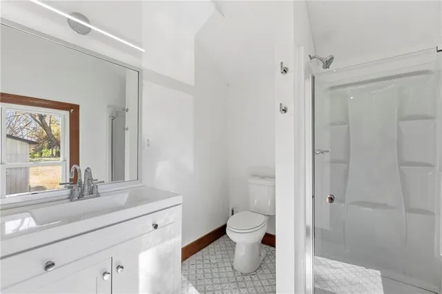 $350,000 | 804 East 10th Street, Ottawa, KS 66067