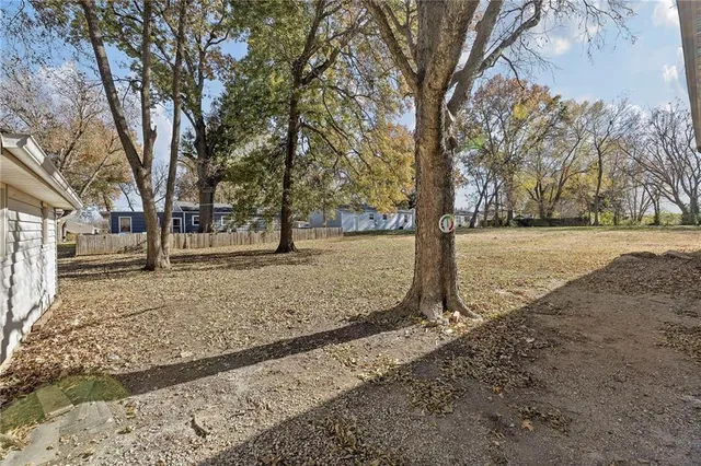 $350,000 | 804 East 10th Street, Ottawa, KS 66067