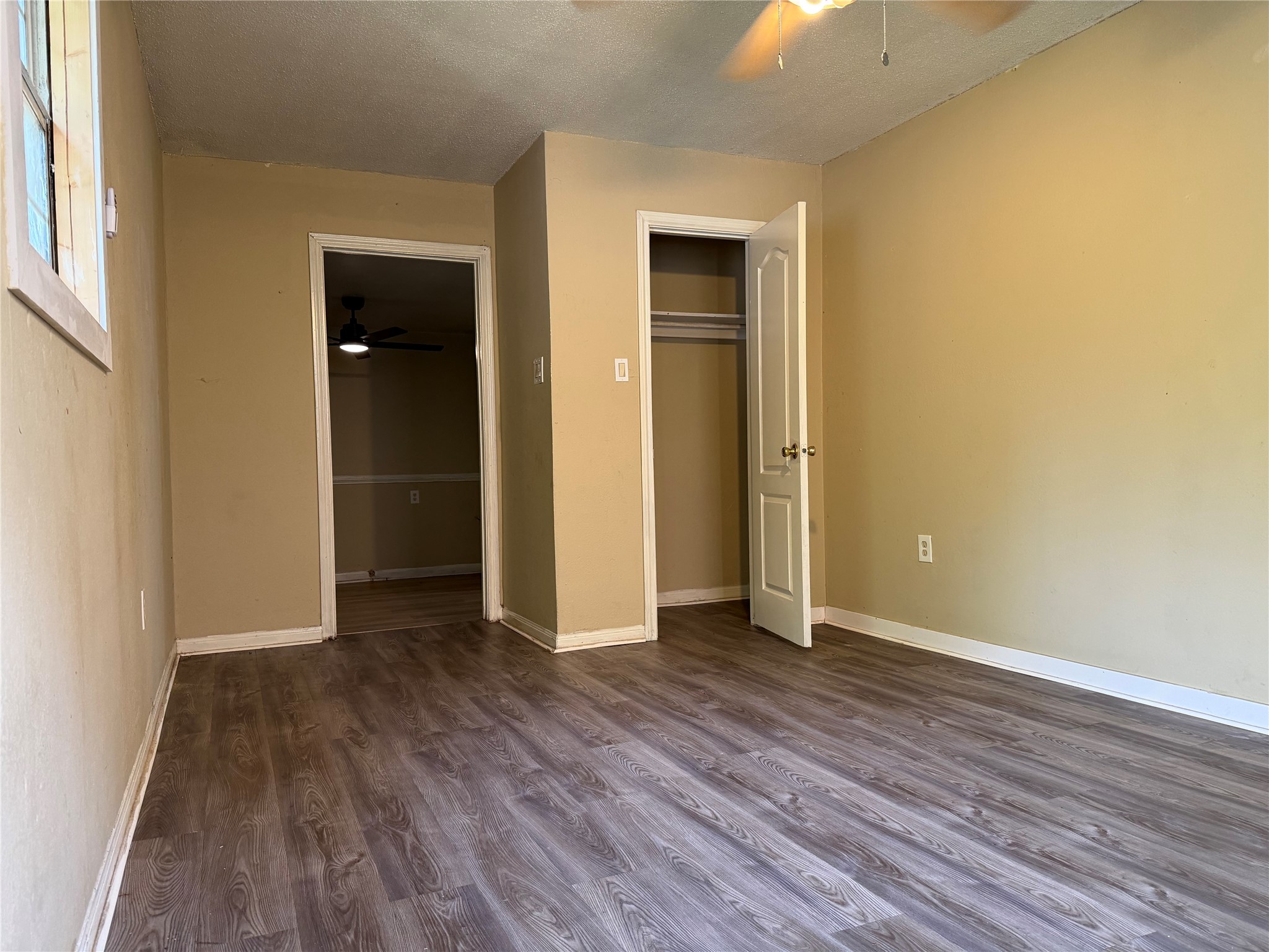11914 Anchick Street Houston, TX 77076 - Photo 4 of 10
