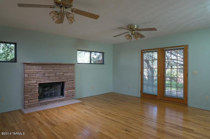 1133 East Hampton Street Tucson, AZ 85719 - Photo 13 of 25