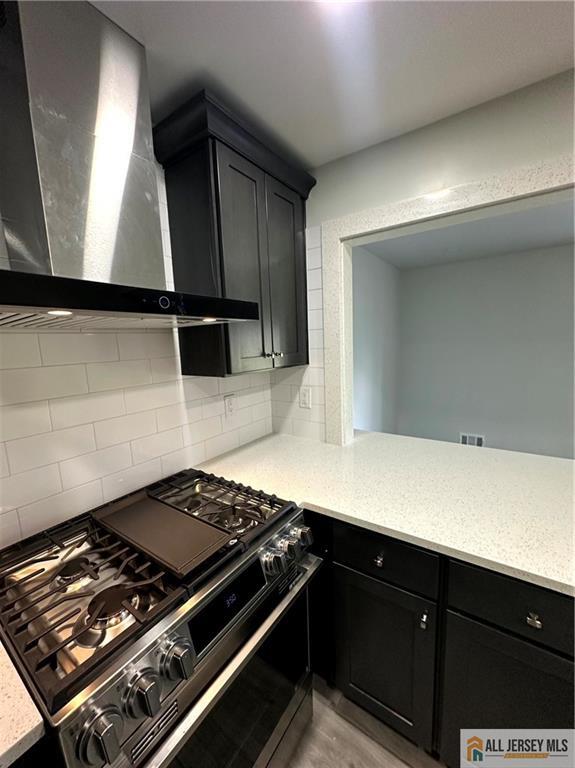 4204 Hana Road Edison, NJ 08817 - Photo 14 of 48 a close view of stove