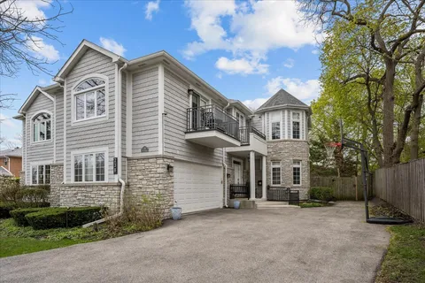 $799,900 | 238 Walker Avenue, Highland Park, IL 60035