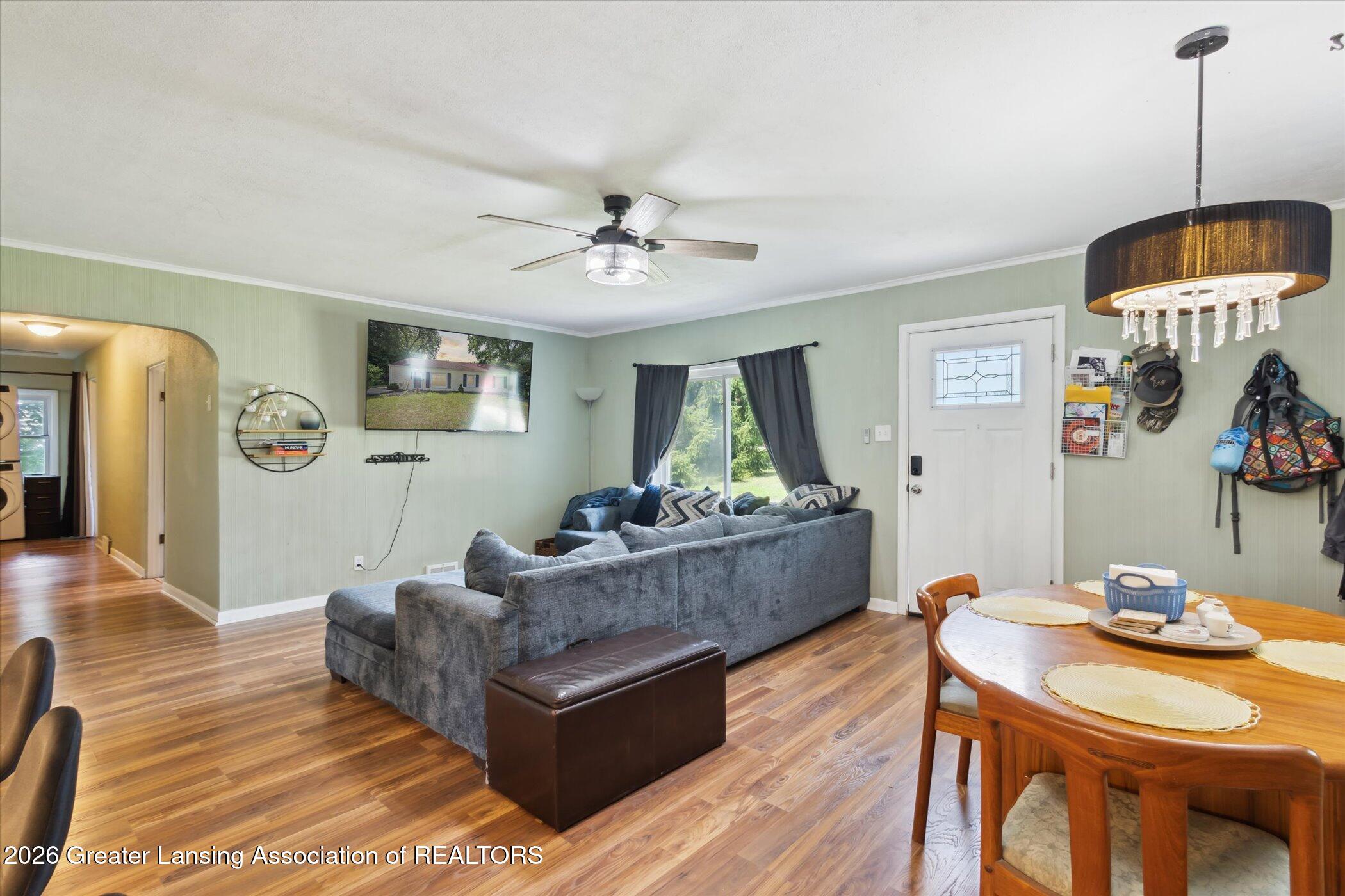 1815 Hamilton Road Okemos, MI 48864 - Photo 5 of 31 05-1815-Hamilton-Rd-Okemos-MI-48864-Wind