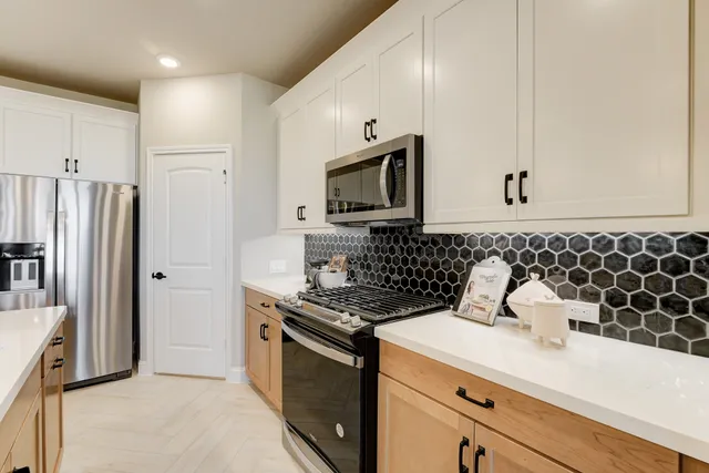 $433,300 | 7819 Cattail Shallows Lane, Katy, TX 77493