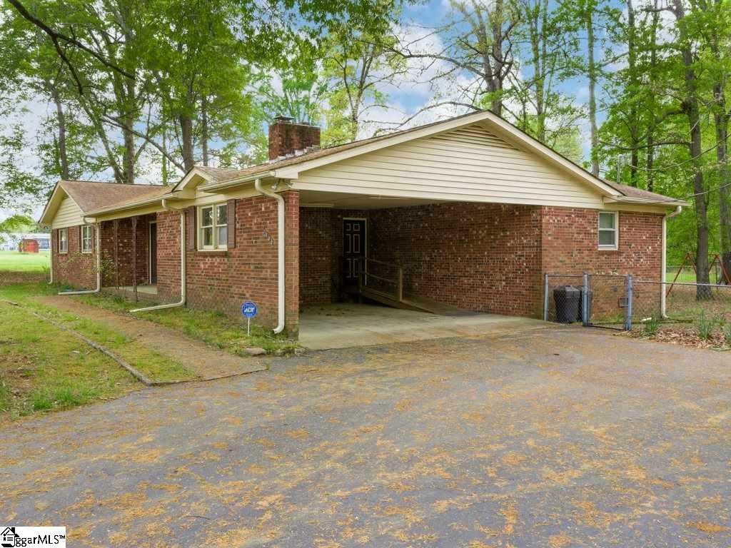 1160 Cudd Road Chesnee, SC 29323 - Photo 5 of 33 Gallery Image 5