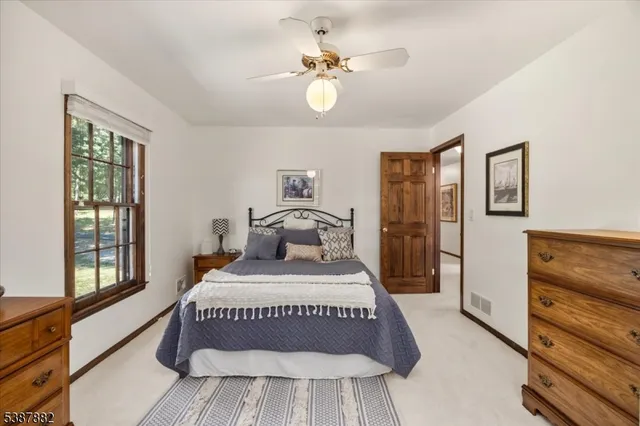 $749,000 | 33 John Drive, Annandale, NJ 08801