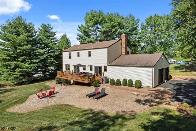 $749,000 | 33 John Drive, Annandale, NJ 08801