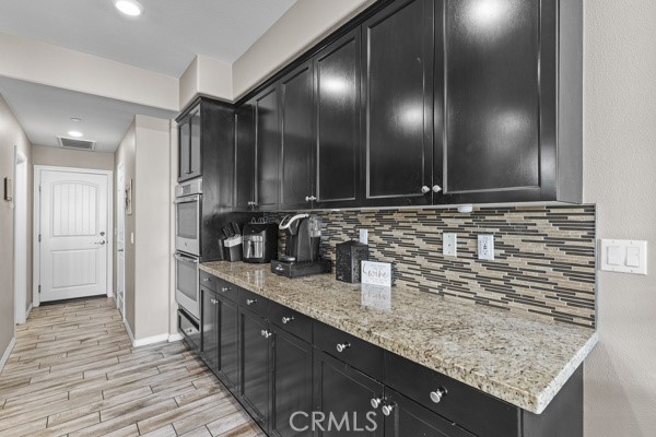 23347 Crystal Way Wildomar, CA 92595 - Photo 20 of 109 Plenty of Cabinet space Double Oven