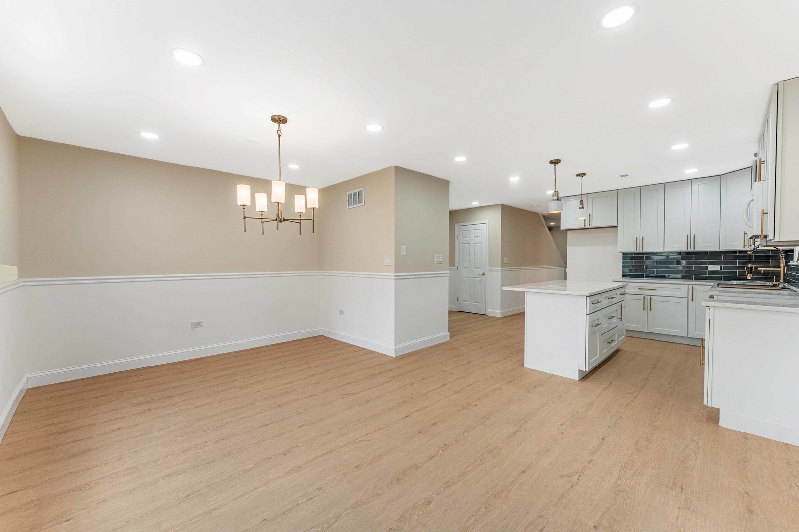 6615 South Normal Boulevard Chicago, IL 60621 - Photo 17 of 33 Gallery Image 17