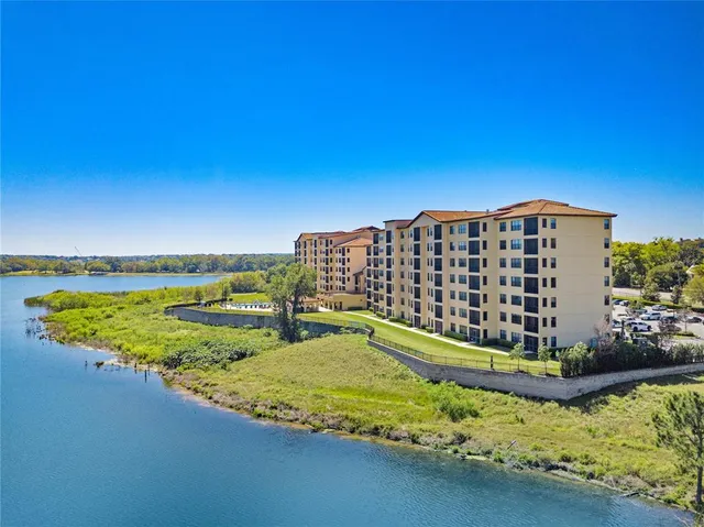 $469,999 | 16300 County Road 455, Unit 401, Montverde, FL 34756