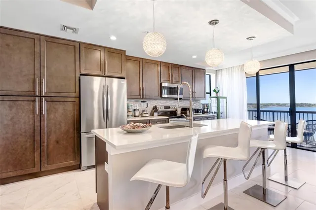 $469,999 | 16300 County Road 455, Unit 401, Montverde, FL 34756