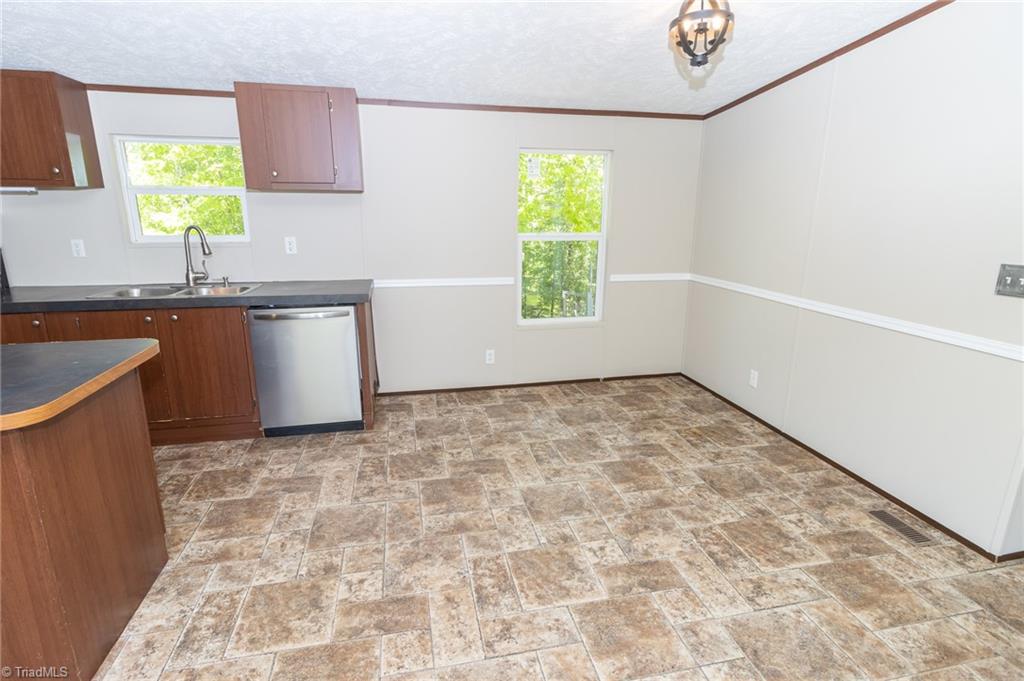 140 Cedar Ridge Place Mount Airy, NC 27030 - Photo 20 of 25 Gallery Image 20