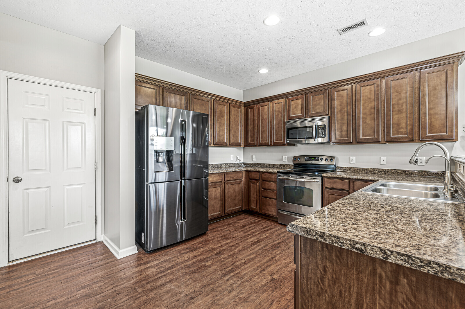 3780 Dusty Sands Road Whitestown, IN 46075 - Photo 20 of 46