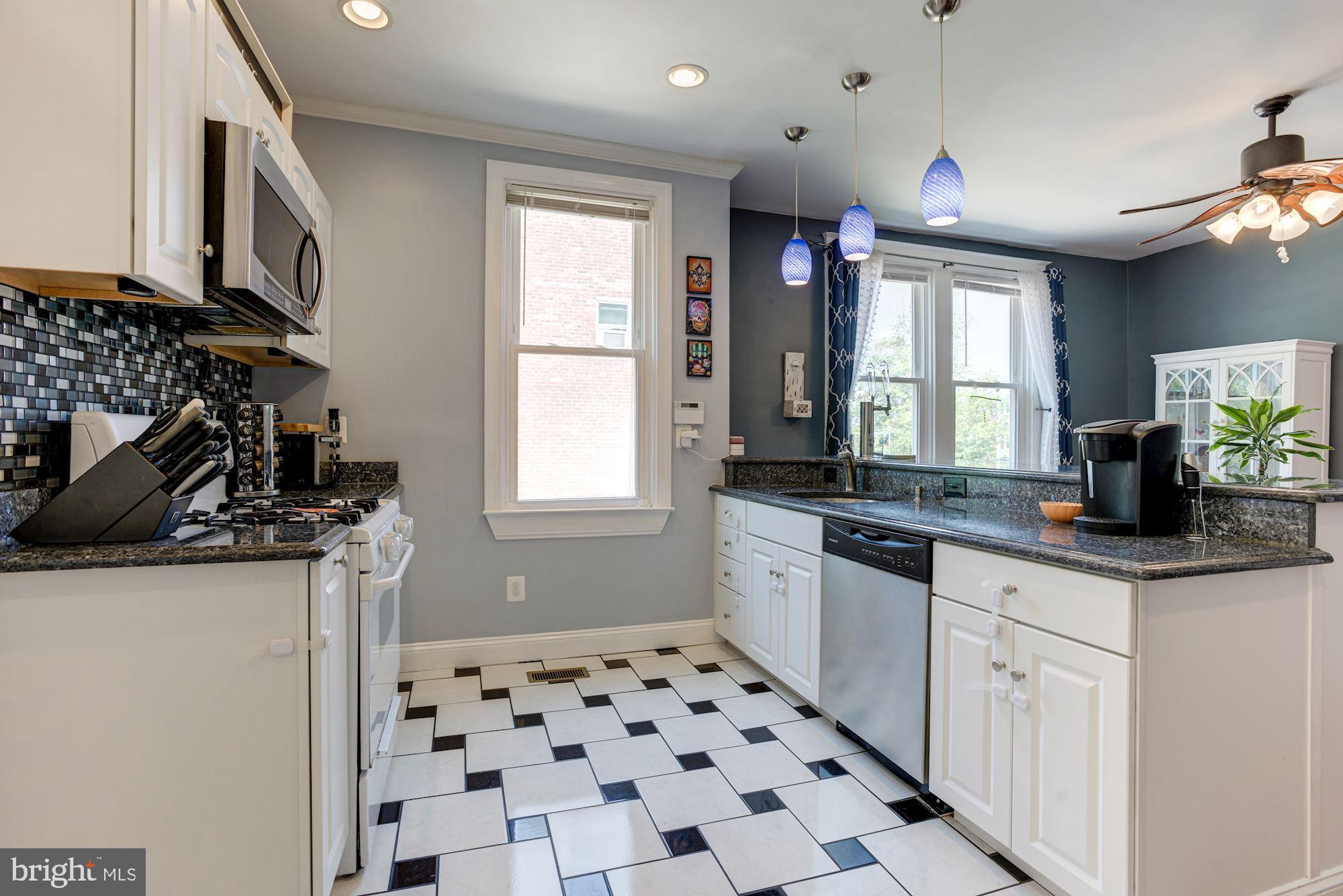 332 Ridge Avenue Towson, MD 21286 - Photo 14 of 32 Kitchen