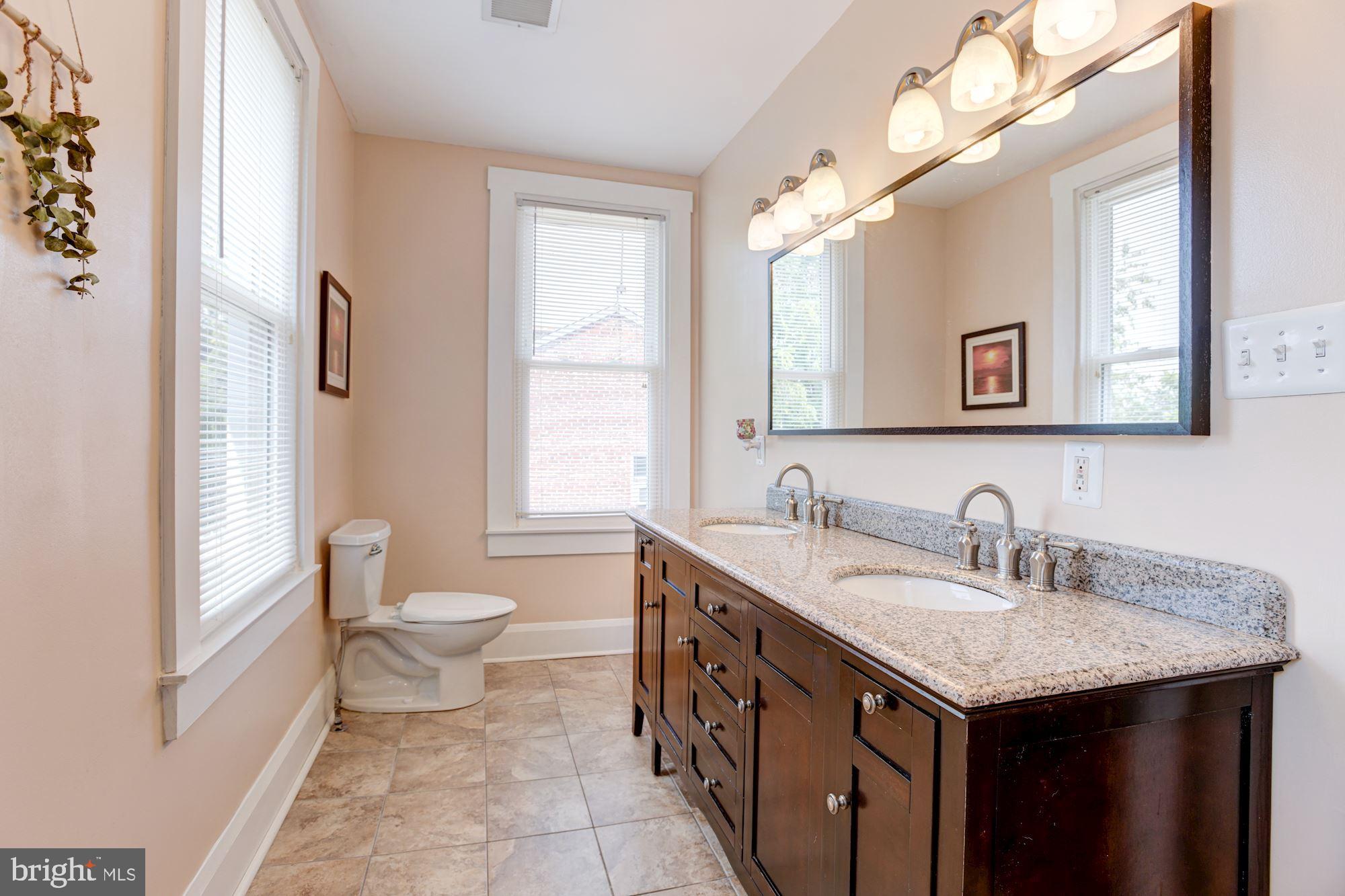 332 Ridge Avenue Towson, MD 21286 - Photo 21 of 32 Bath