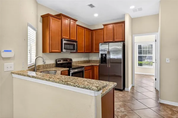 $2,200 | 31253 Claridge Place, Wesley Chapel, FL 33543