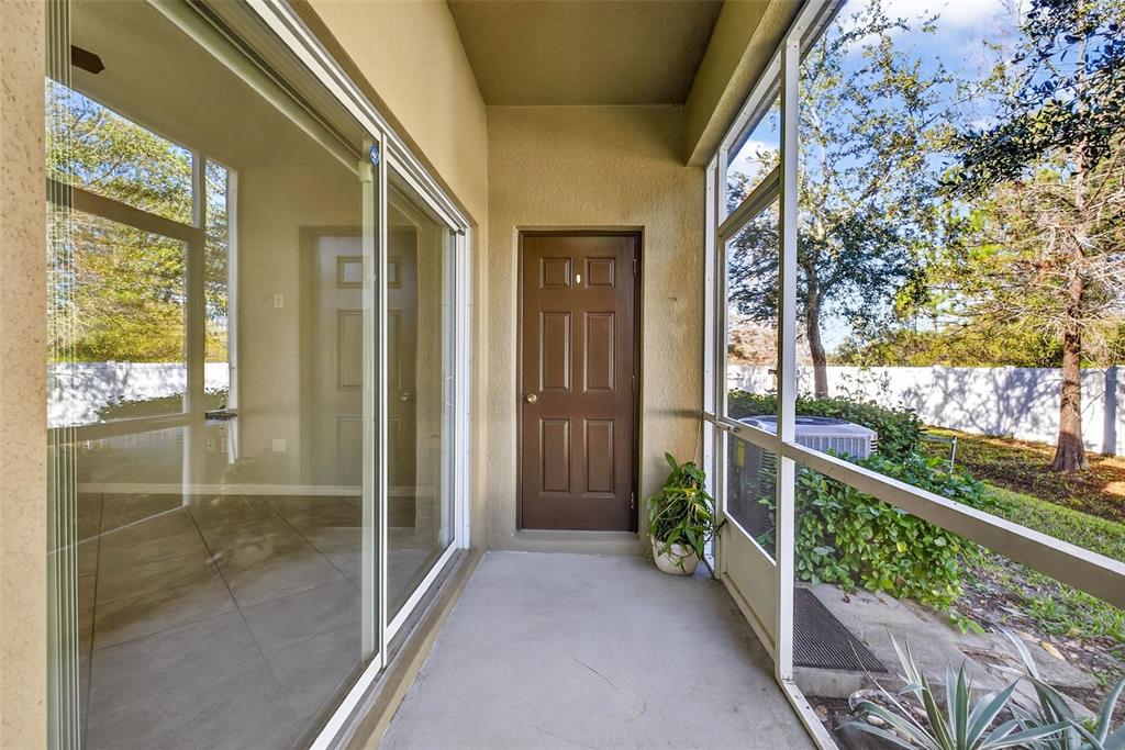 31253 Claridge Place Wesley Chapel, FL 33543 - Photo 33 of 37 a view of a balcony