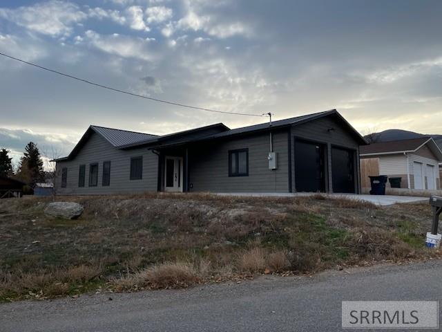 804 Cleveland Avenue Salmon, ID 83467 - Photo 1 of 28 Main View