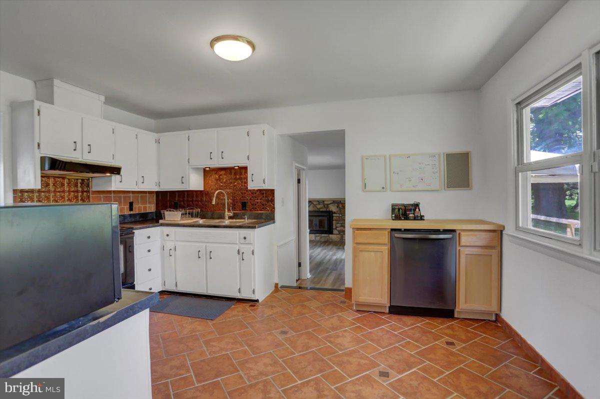 2425 Sollenberger Road Chambersburg, PA 17202 - Photo 13 of 48 Gallery Image 13