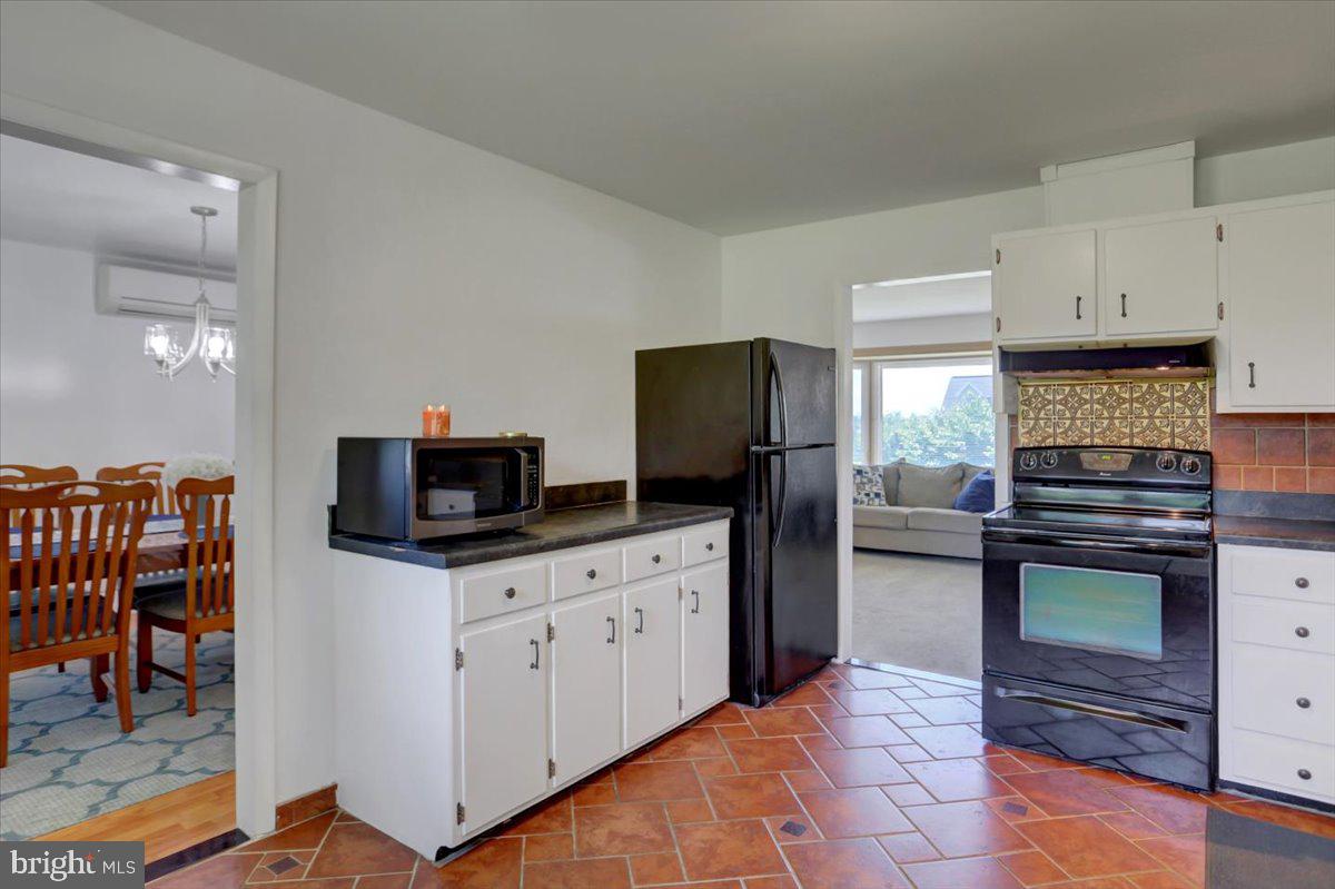 2425 Sollenberger Road Chambersburg, PA 17202 - Photo 15 of 48 Gallery Image 15