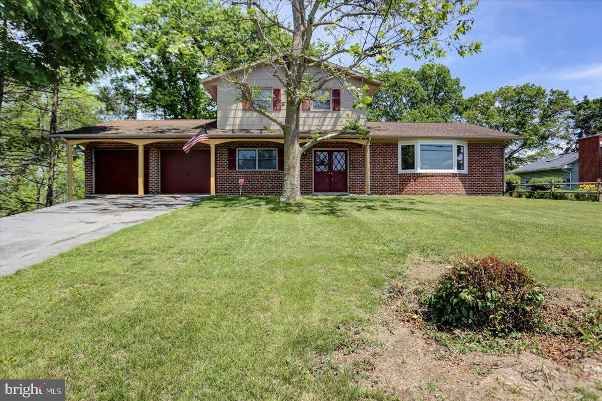 2425 Sollenberger Road Chambersburg, PA 17202 - Photo 2 of 48 Gallery Image 2