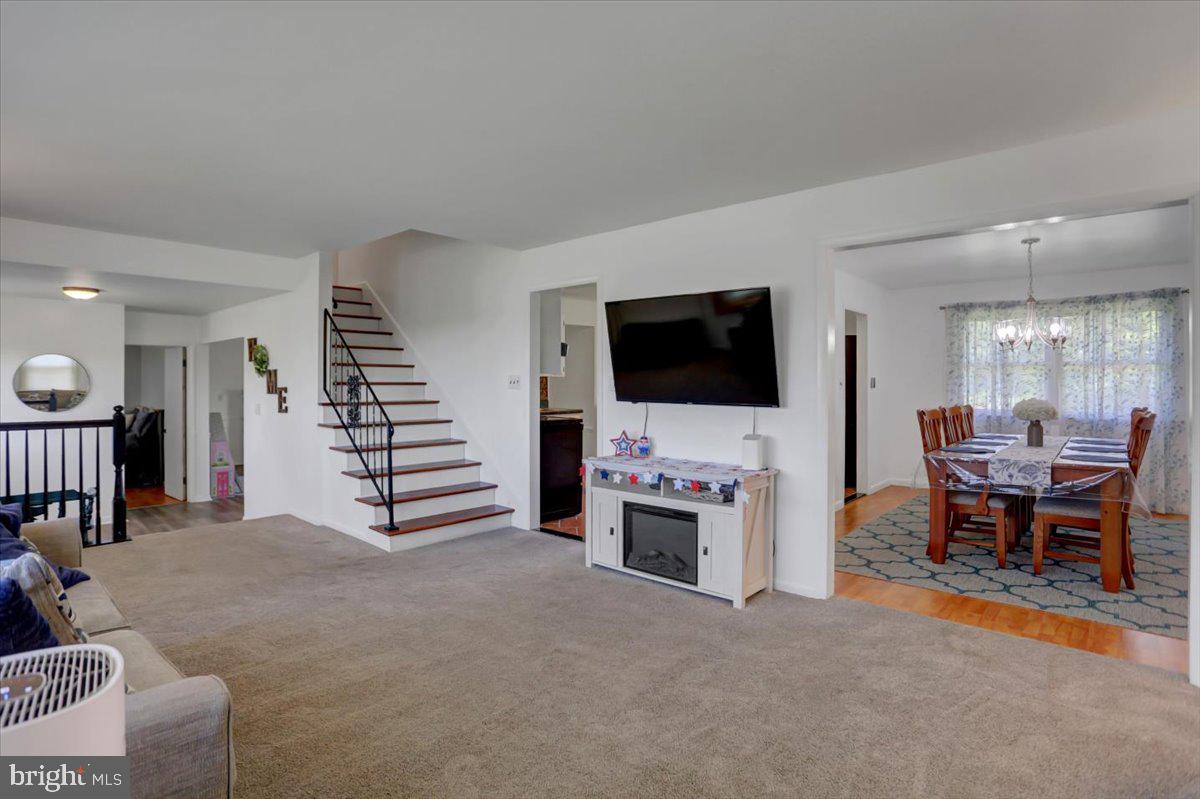 2425 Sollenberger Road Chambersburg, PA 17202 - Photo 10 of 48 Gallery Image 10