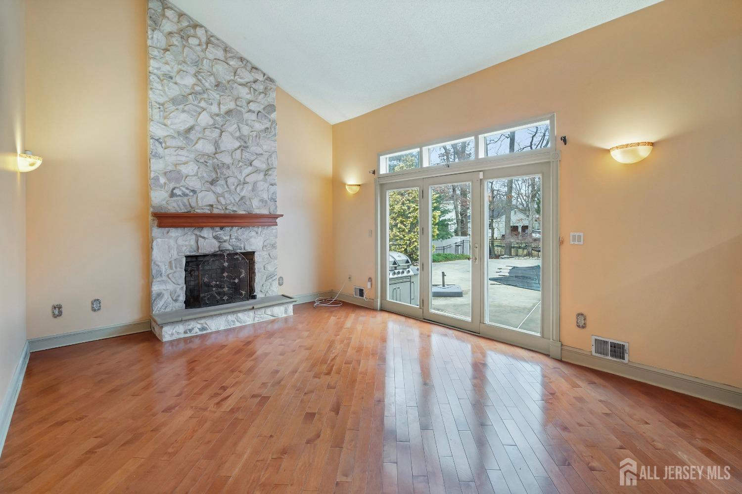 19 Oakland Road Old Bridge, NJ 08857 - Photo 14 of 28 Gallery Image 14