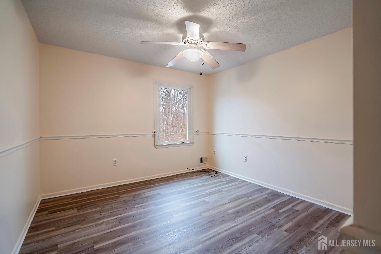 19 Oakland Road Old Bridge, NJ 08857 - Photo 20 of 28 Gallery Image 20