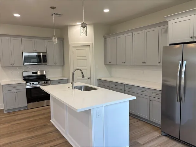 $244,900 | 2019 Huey P Long Avenue, Gretna, LA 70053