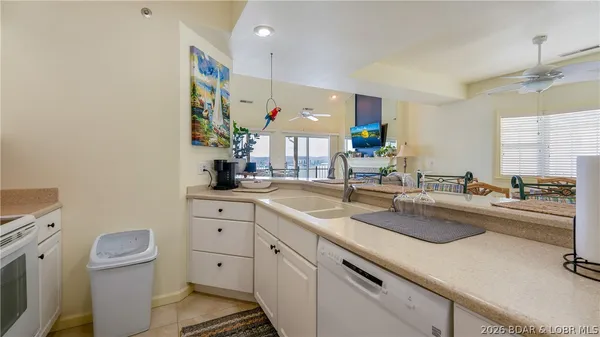 $349,900 | 508 Harbour Towne Drive, Unit E 508, Lake Ozark, MO 65049