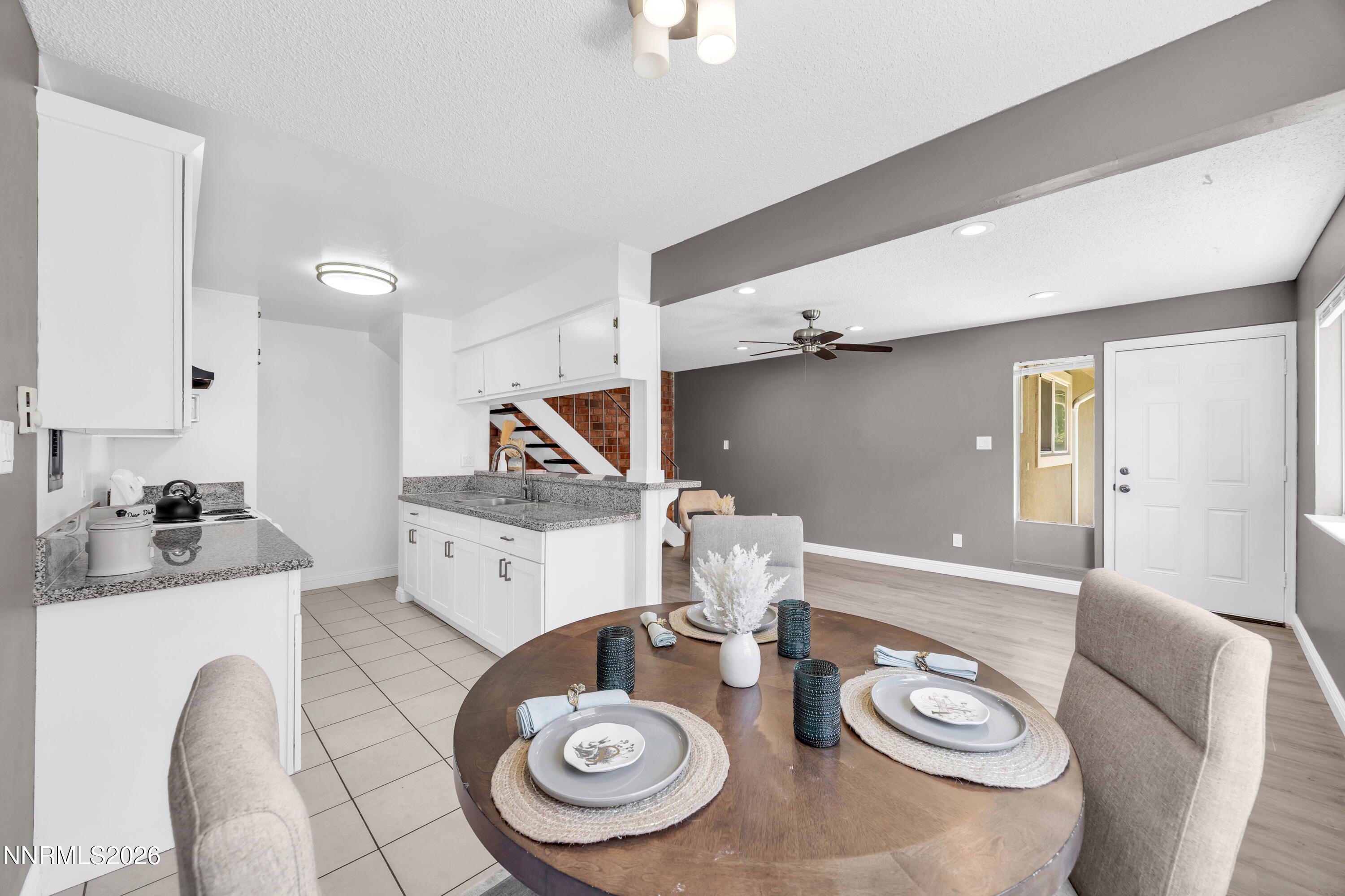 5011 Tahiti Way, Unit 3 Reno, NV 89502 - Photo 11 of 18 7_img_5521