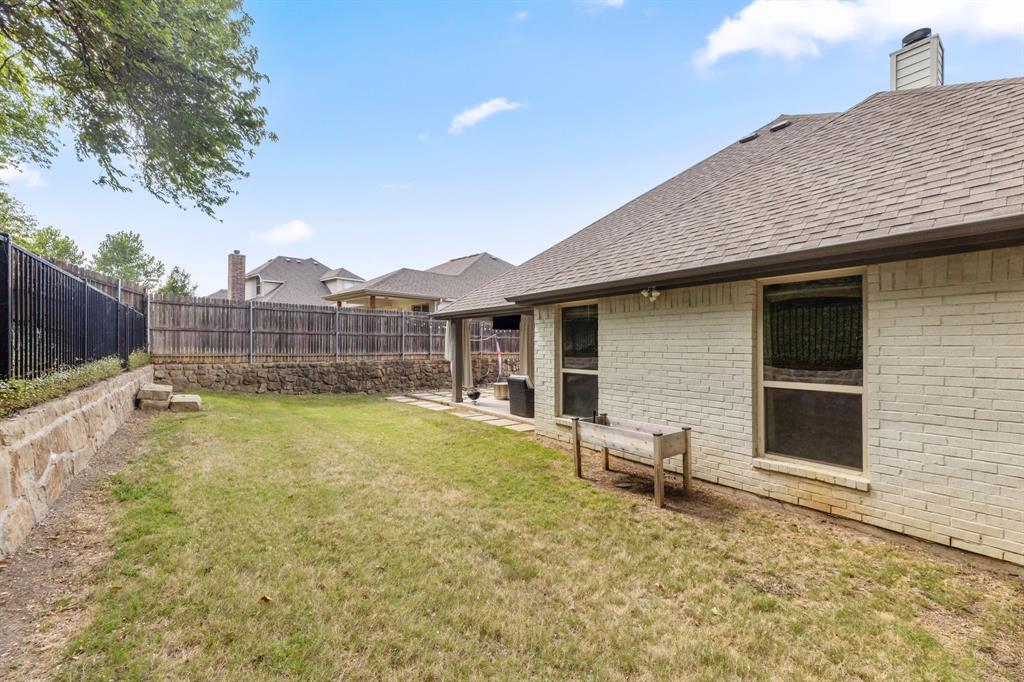 505 Inwood Street Benbrook, TX 76126 - Photo 37 of 39