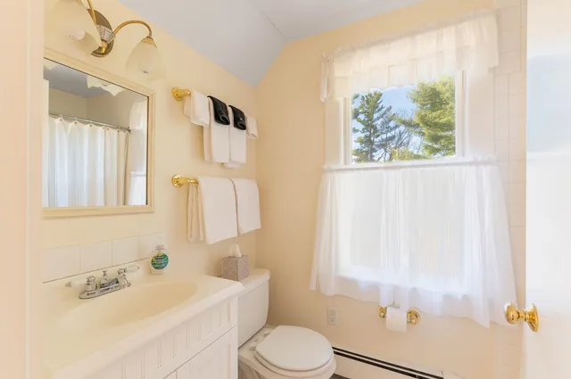 $1,490,000 | 49 Main Street, Jackson, NH 03846