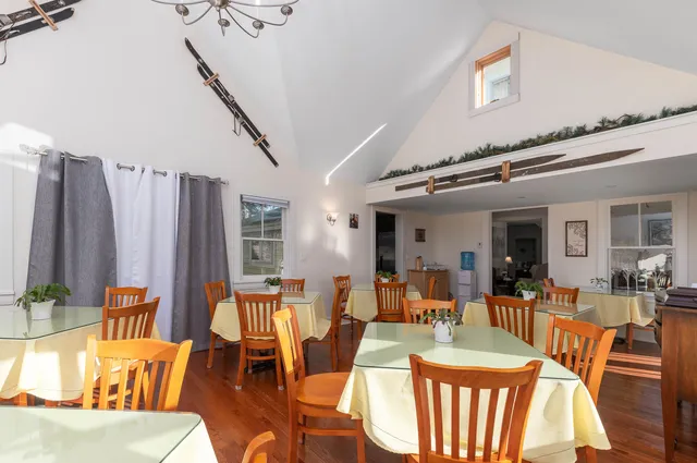 $1,490,000 | 49 Main Street, Jackson, NH 03846