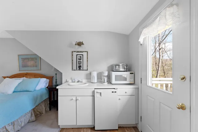 $1,490,000 | 49 Main Street, Jackson, NH 03846