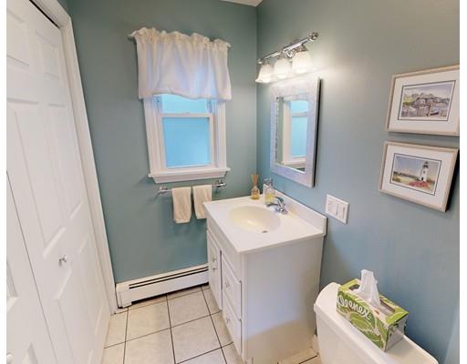 94 Indian Road Waltham, MA 02451 - Photo 13 of 30 Gallery Image 13