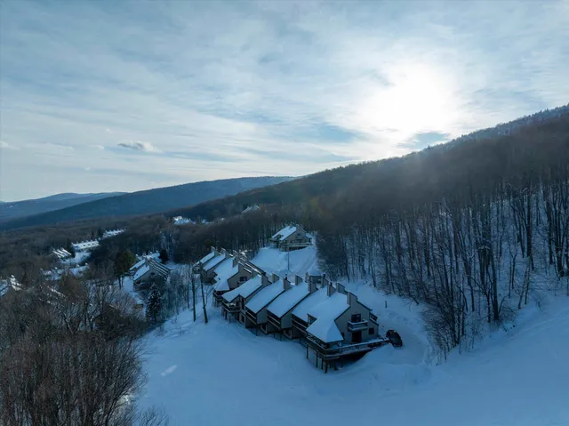 $1,495,000 | 360 Okemo Trailside Extension, Unit 37E, Ludlow, VT 05149