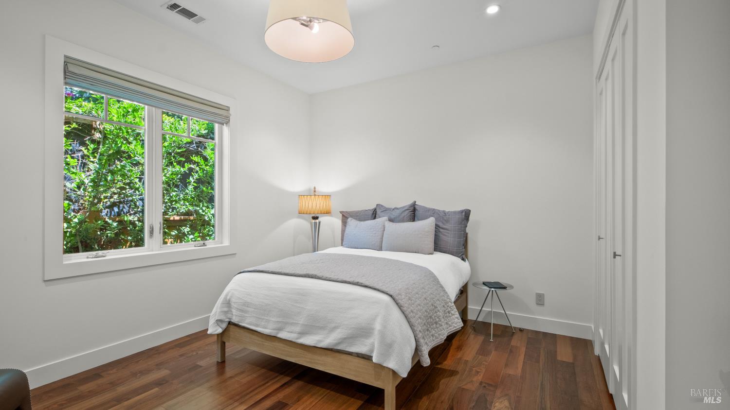 21 Eye Street San Rafael, CA 94901 - Photo 53 of 92