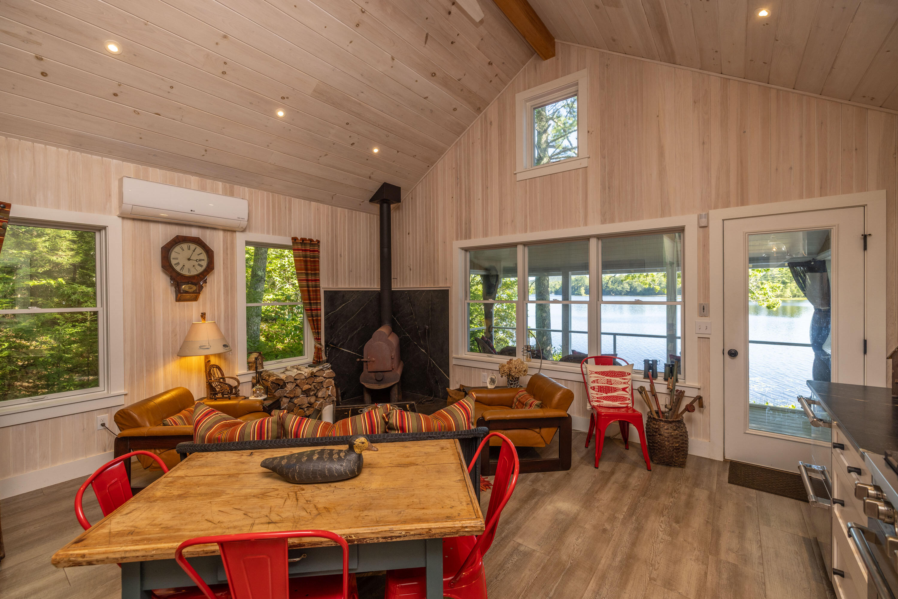 64 Scoppa Road Lincolnville, ME 04849 - Photo 16 of 34 _SMC2864