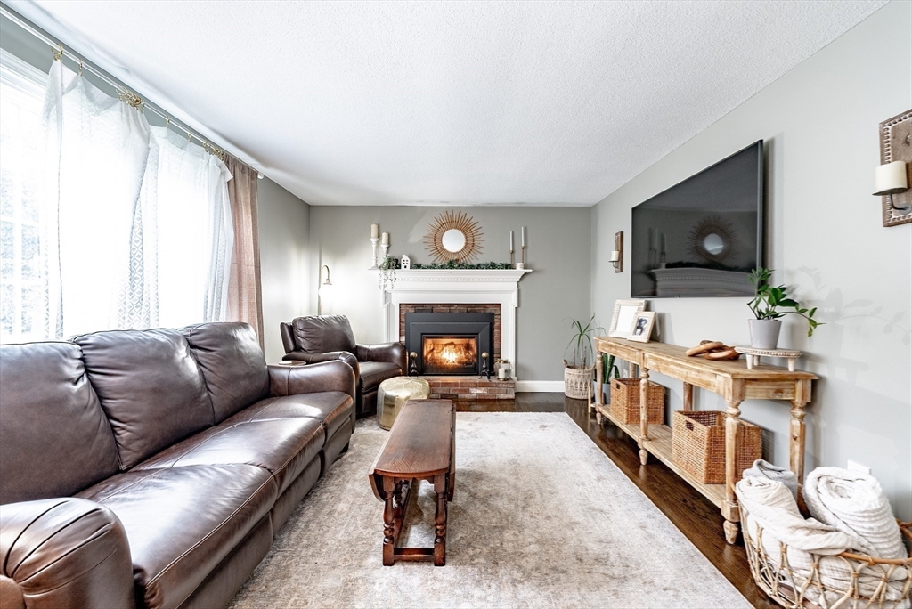 24 Rambling Drive Westfield, MA 01085 - Photo 14 of 39 a living room with furniture and a flat screen tv