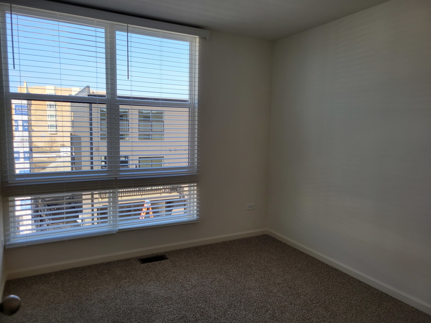 340 Summit Circle Lombard, IL 60148 - Photo 9 of 14 a view of a window in a room